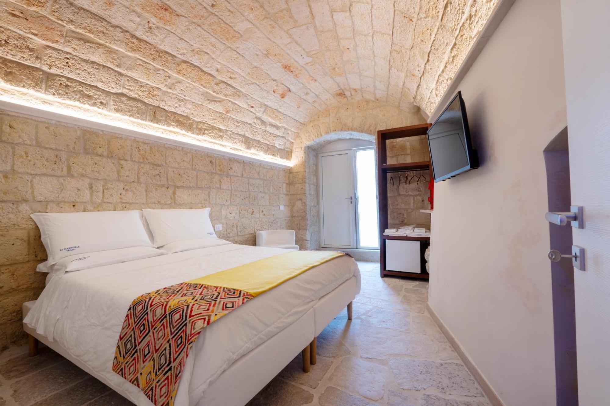 Vischi Apartment Trani By Le Marinelle Loc Turistica Luaran gambar