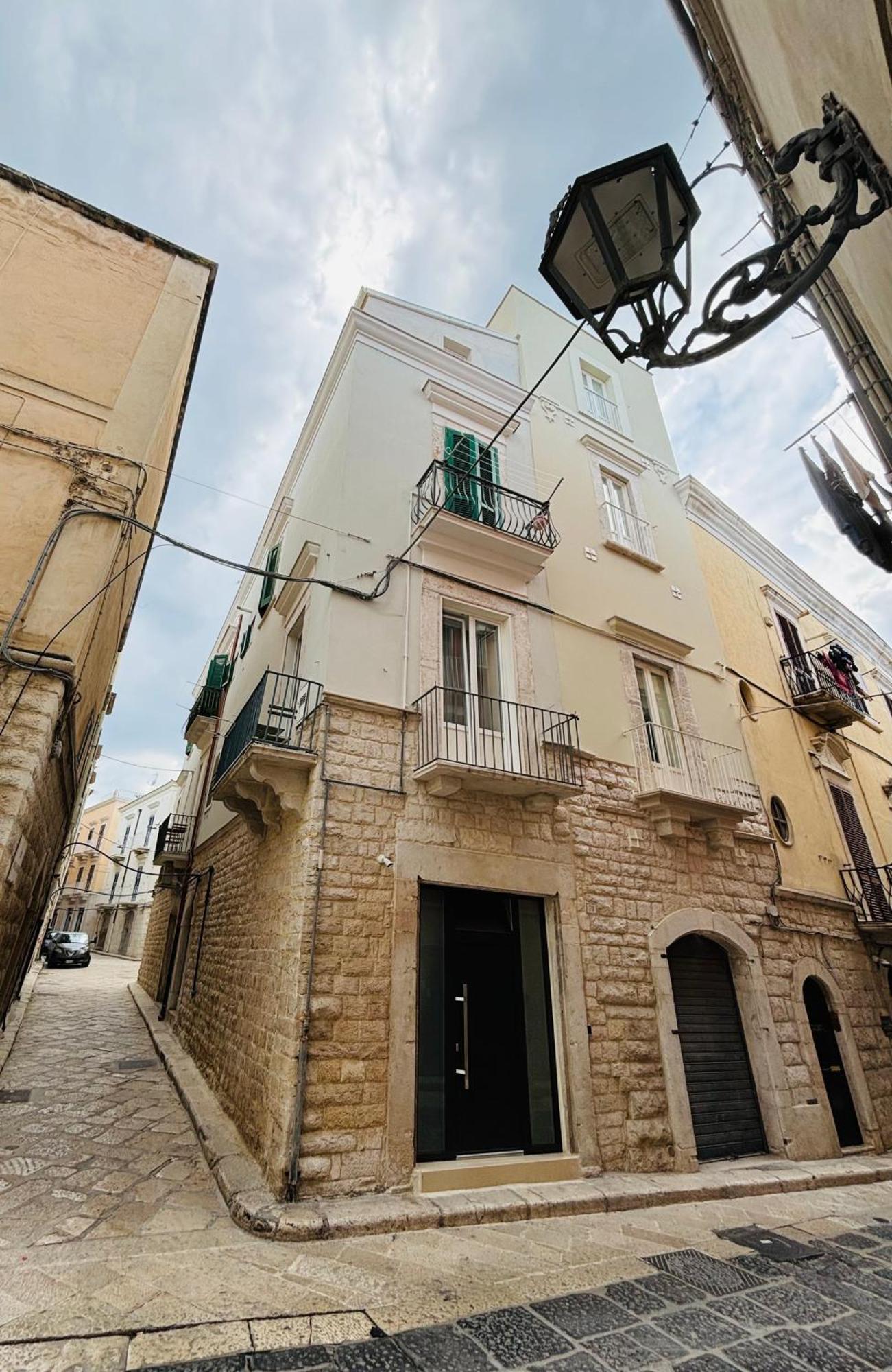 Vischi Apartment Trani By Le Marinelle Loc Turistica Luaran gambar